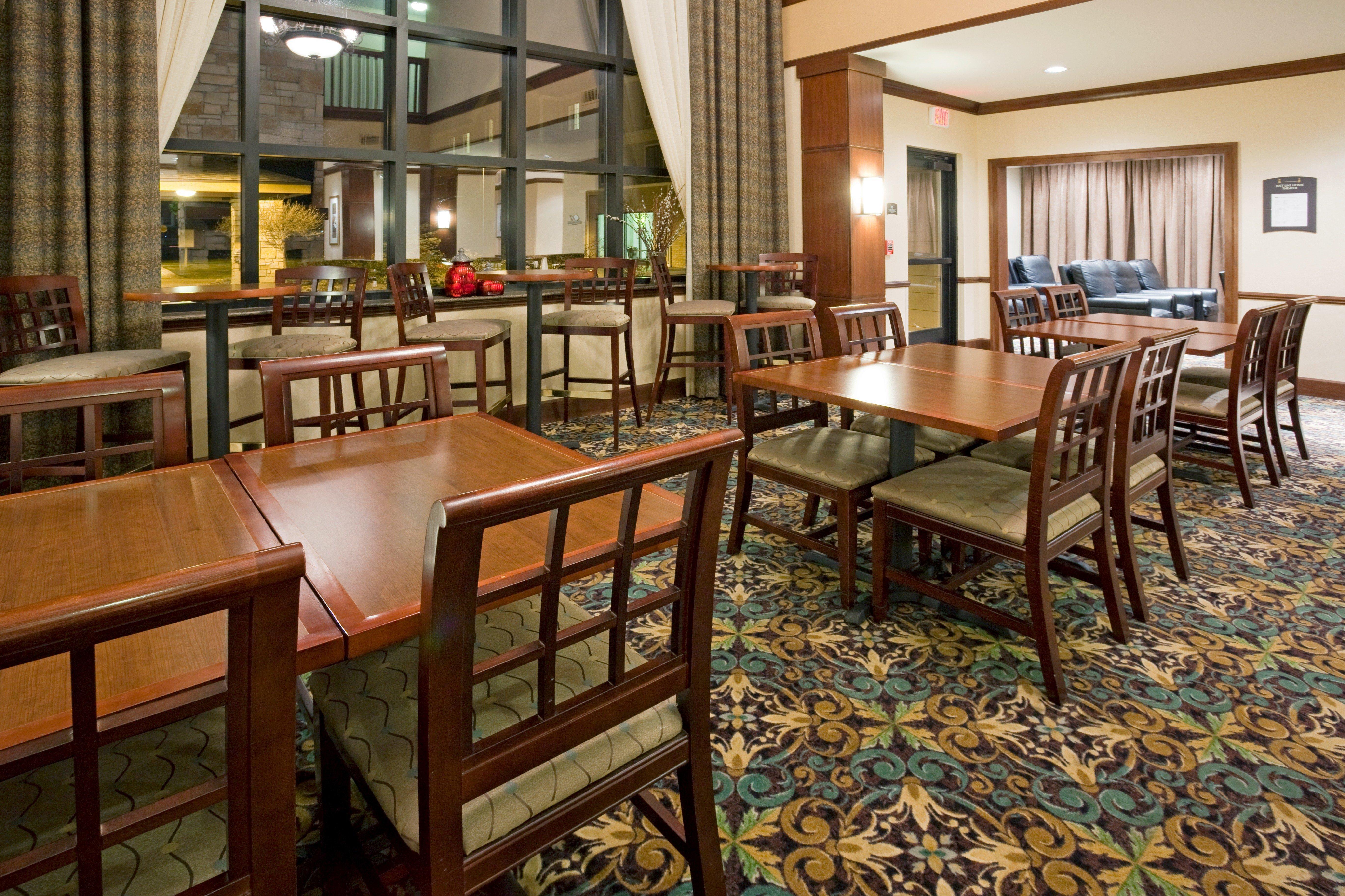 Staybridge Suites Milwaukee West-Oconomowoc By Ihg Exterior foto
